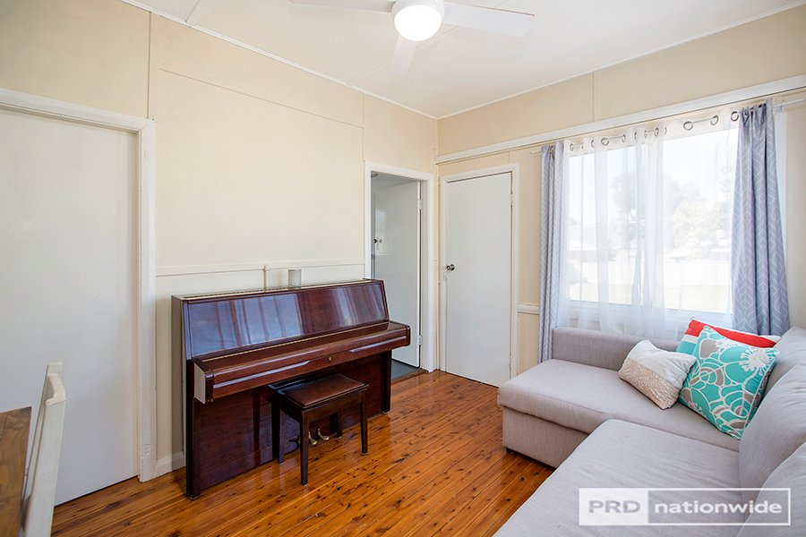 8 Kent Street TAMWORTH 14
