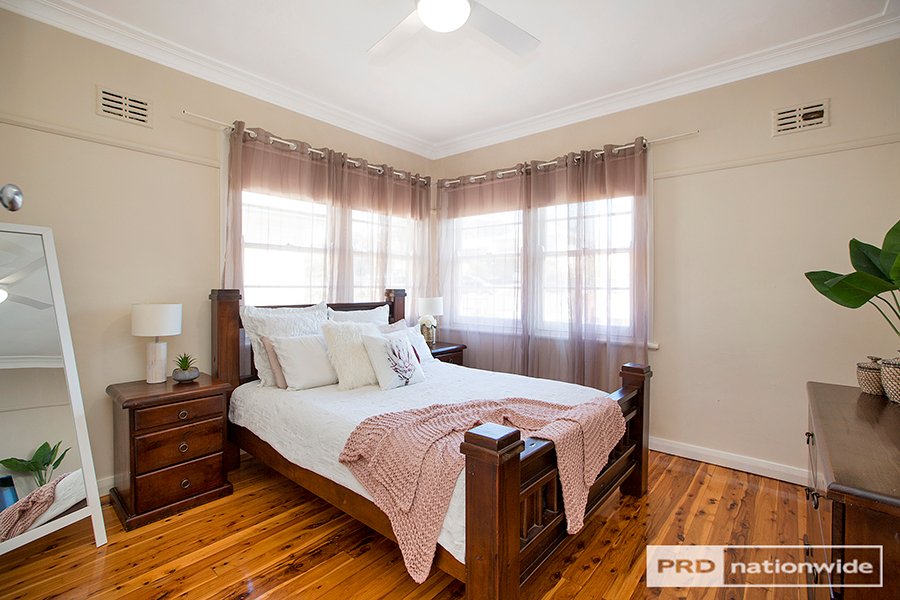 8 Kent Street TAMWORTH 16