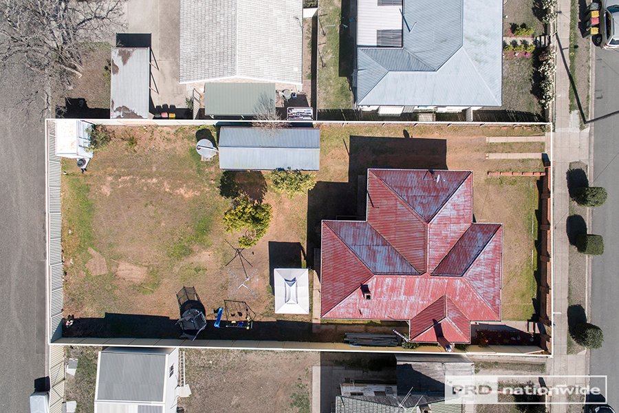 8 Kent Street TAMWORTH 25