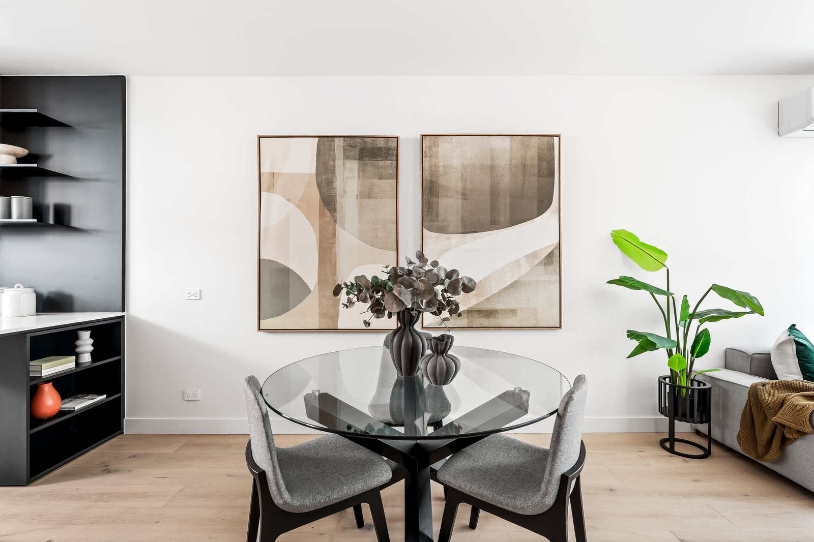 Real Estate and Property in 8 Kenwood Court, Preston, VIC