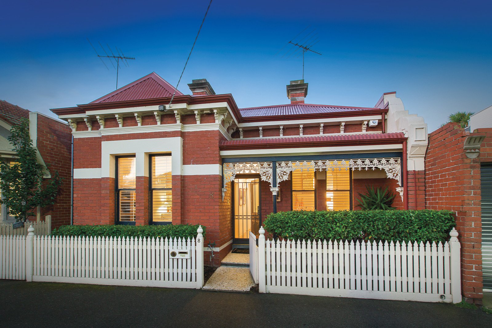 8 Kerferd Place, Albert Park, VIC