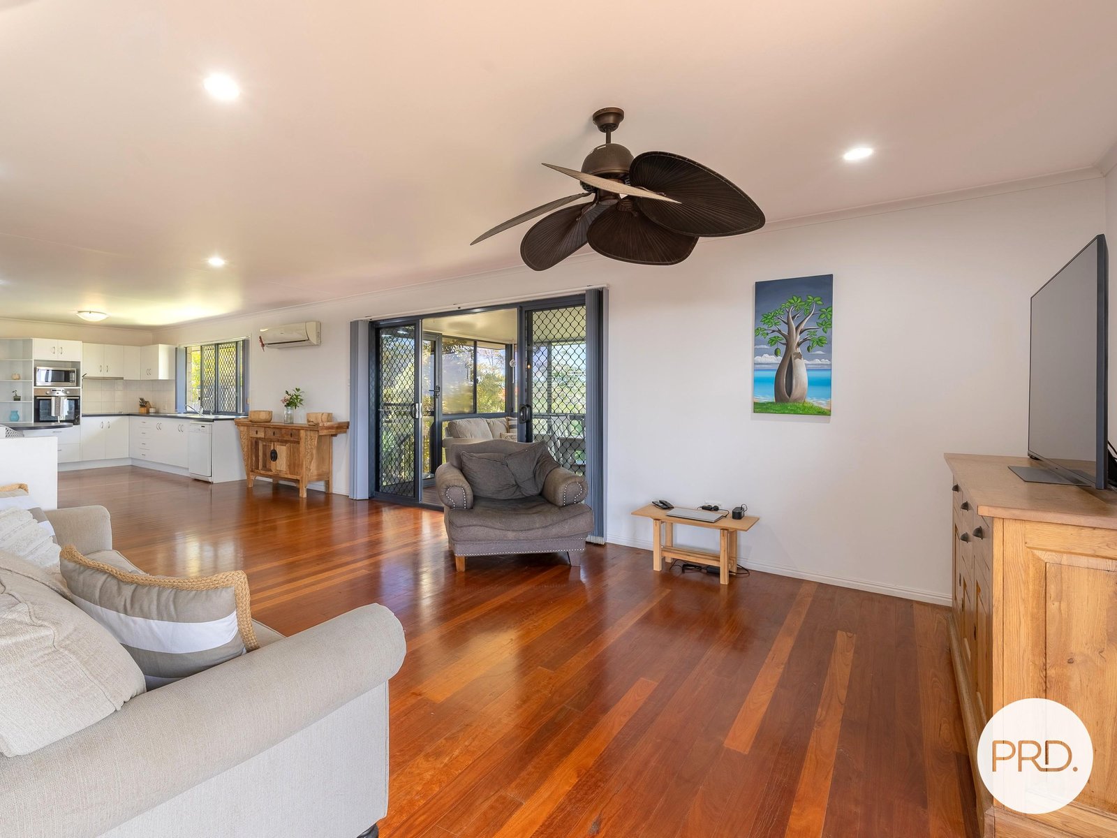 8 Kerfoot Close TANNUM SANDS 9