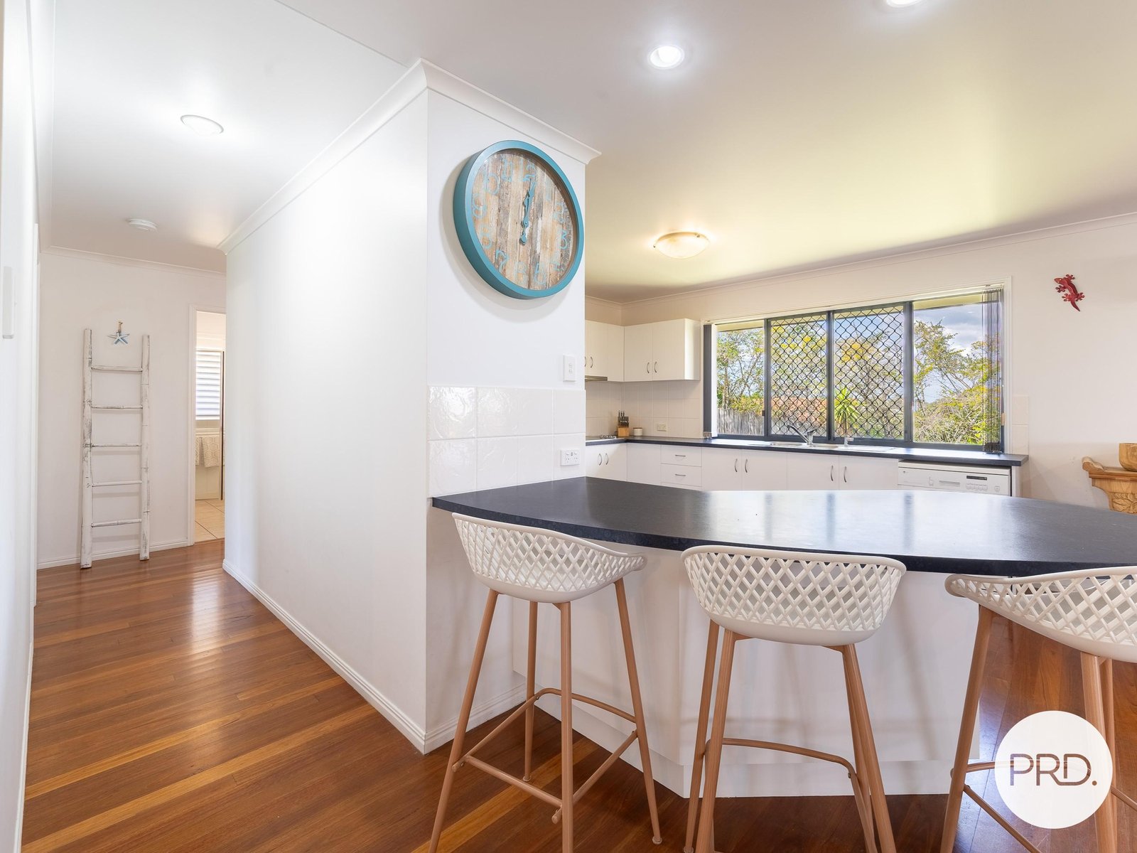 8 Kerfoot Close TANNUM SANDS 11