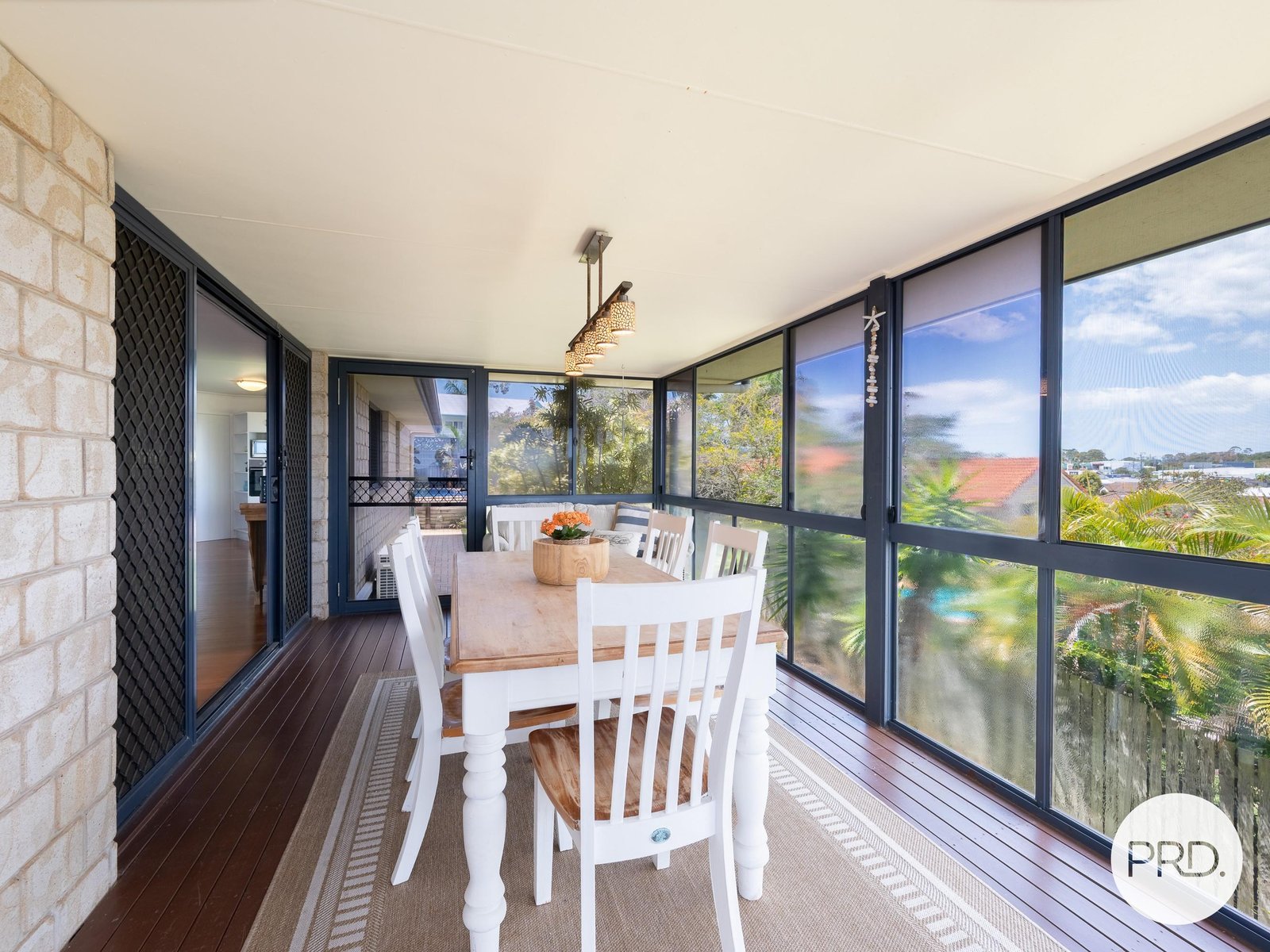 8 Kerfoot Close TANNUM SANDS 14