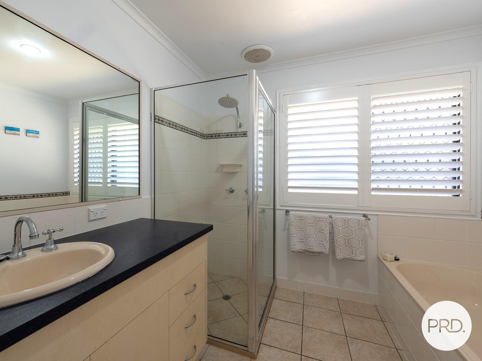 8 Kerfoot Close TANNUM SANDS 17