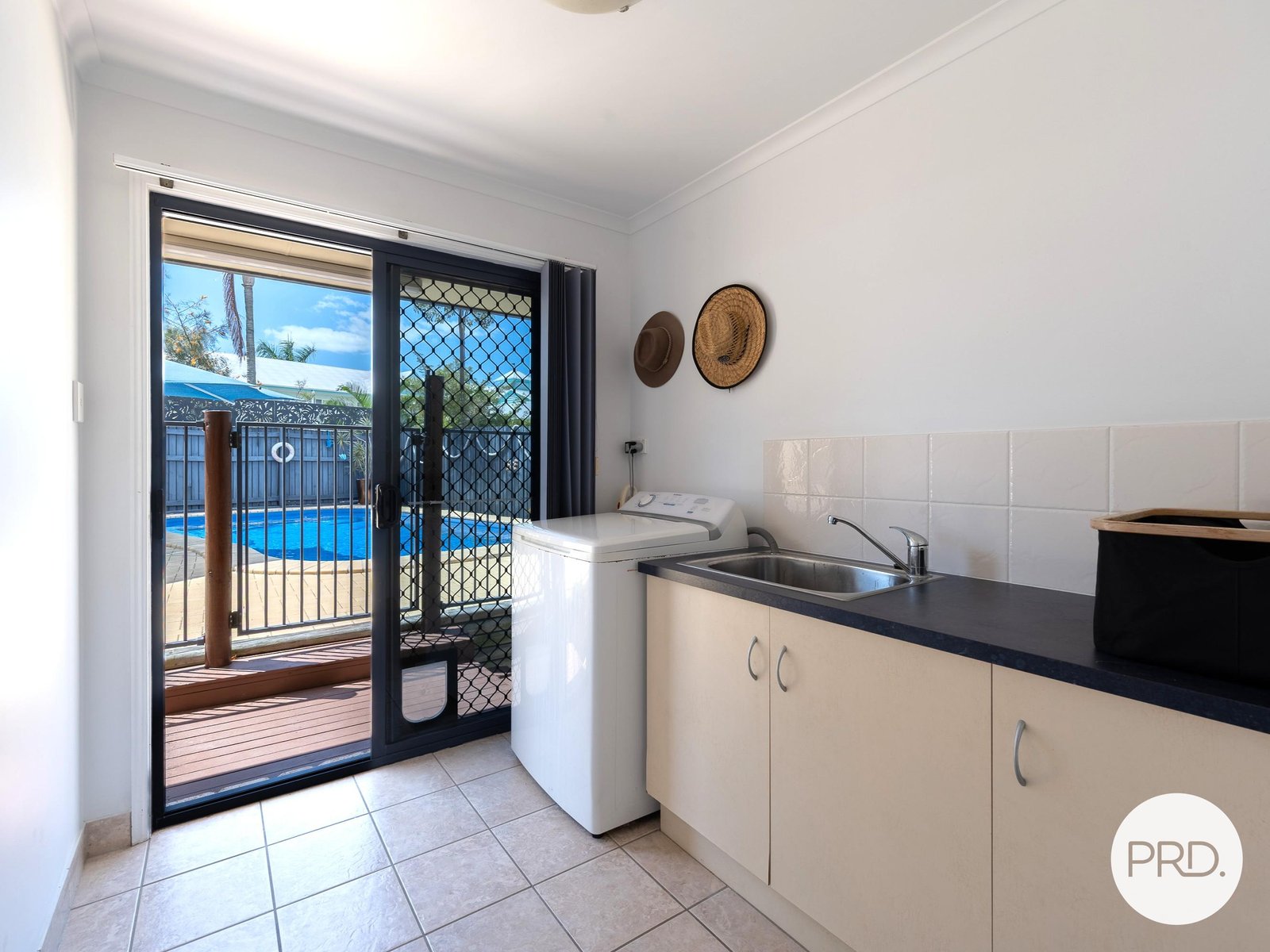 8 Kerfoot Close TANNUM SANDS 18