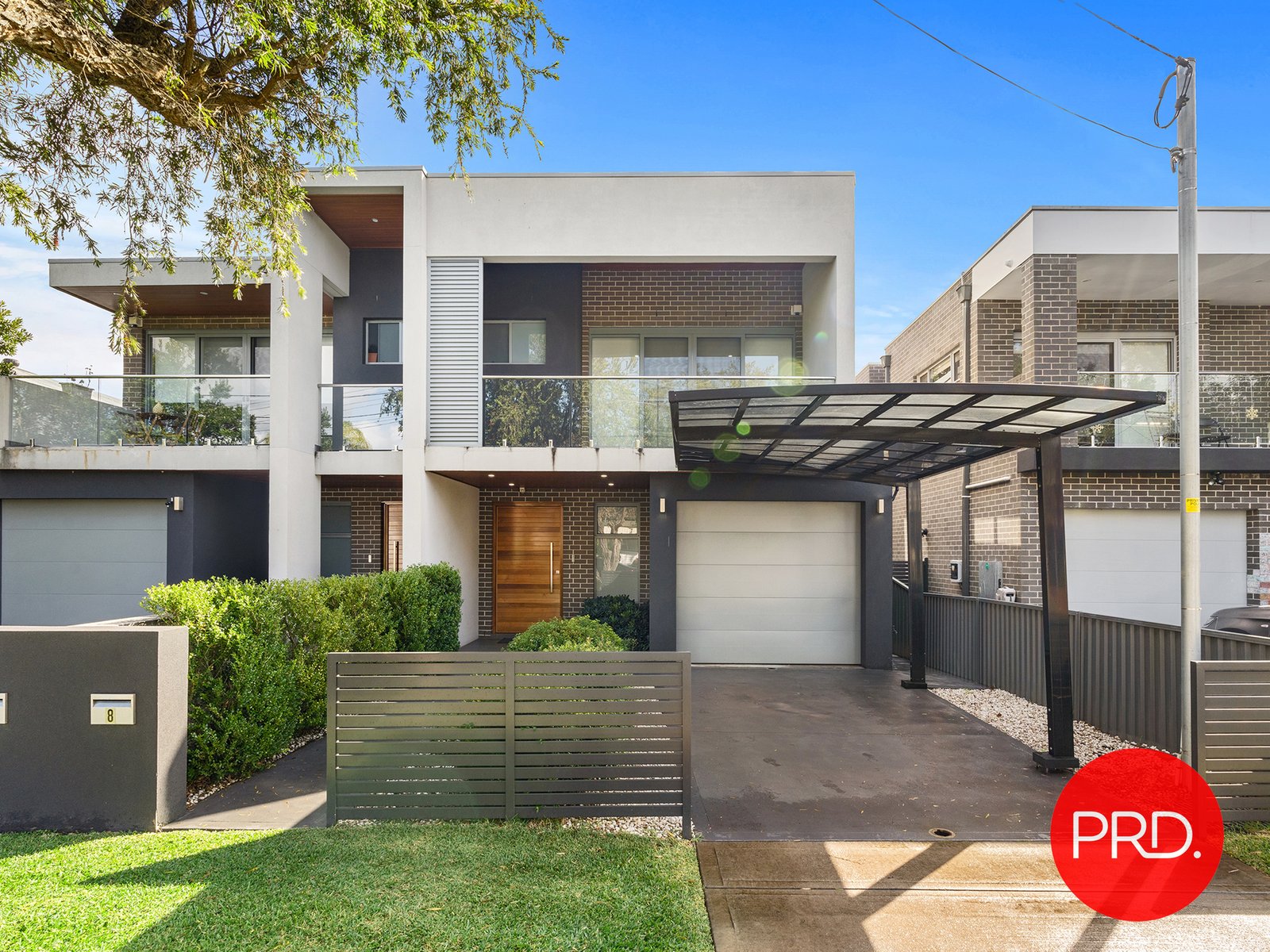 8 Kerrie Crescent PANANIA 1