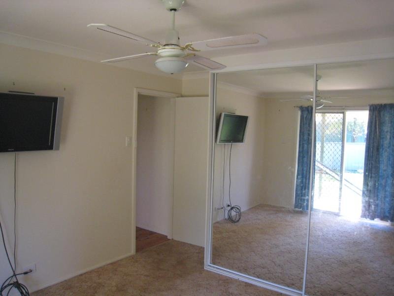 8 Kimo Street TAMWORTH 5