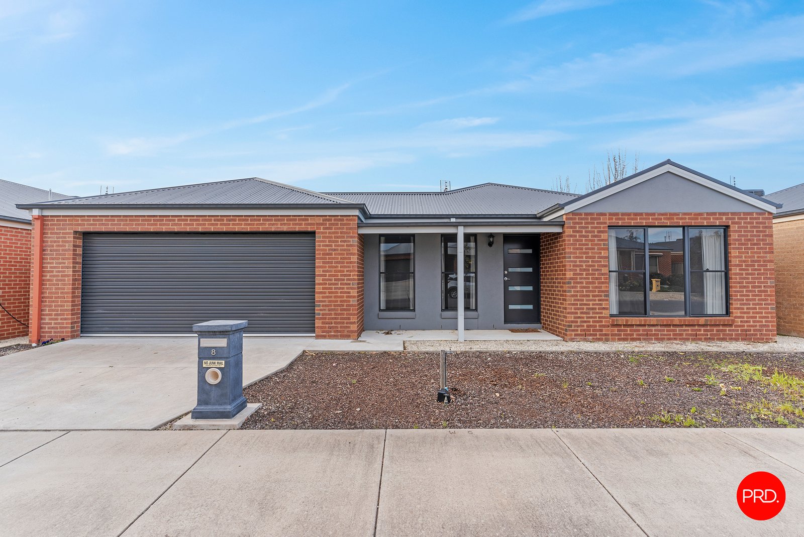 8 Kingfisher Avenue KANGAROO FLAT 1