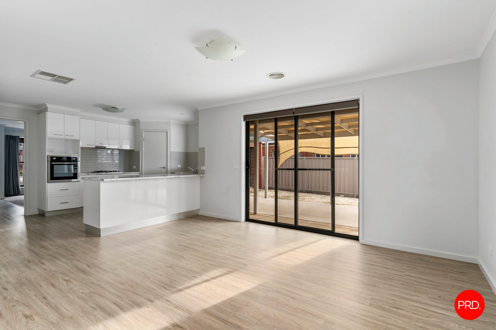 8 Kingfisher Avenue KANGAROO FLAT 5