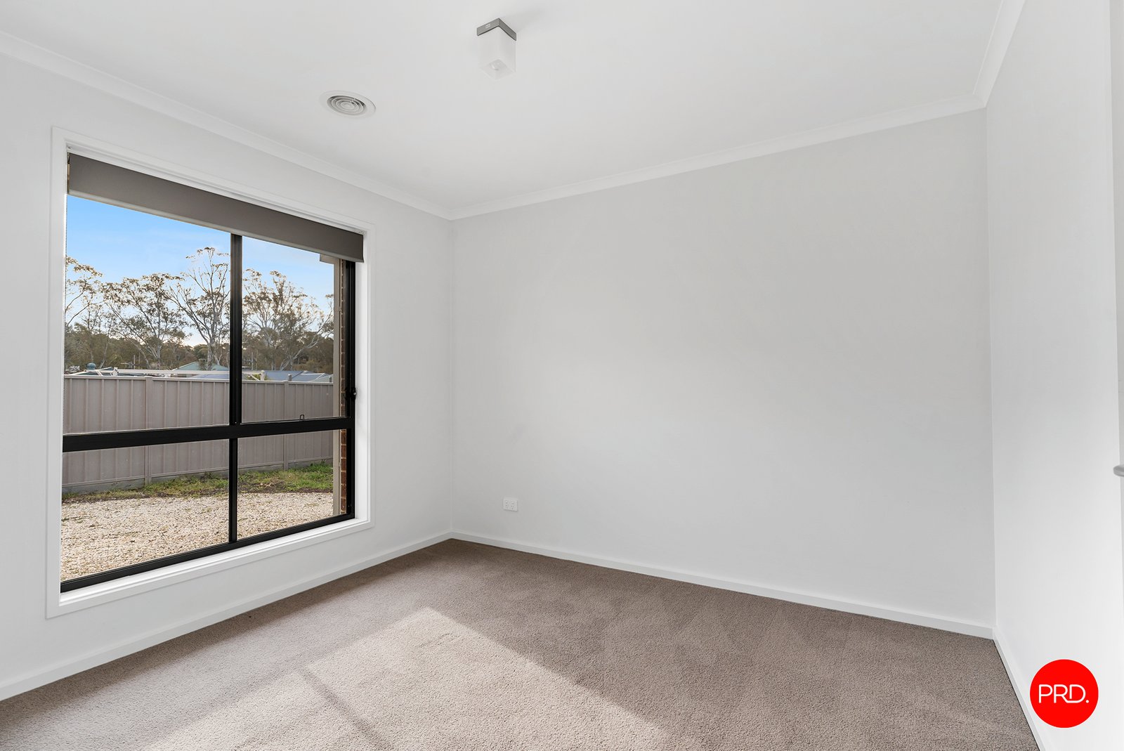 8 Kingfisher Avenue KANGAROO FLAT 7