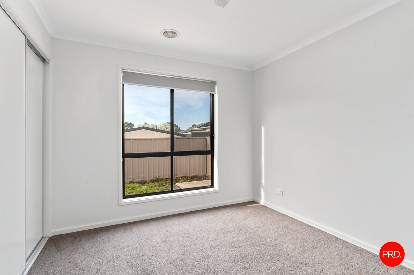 8 Kingfisher Avenue KANGAROO FLAT 8