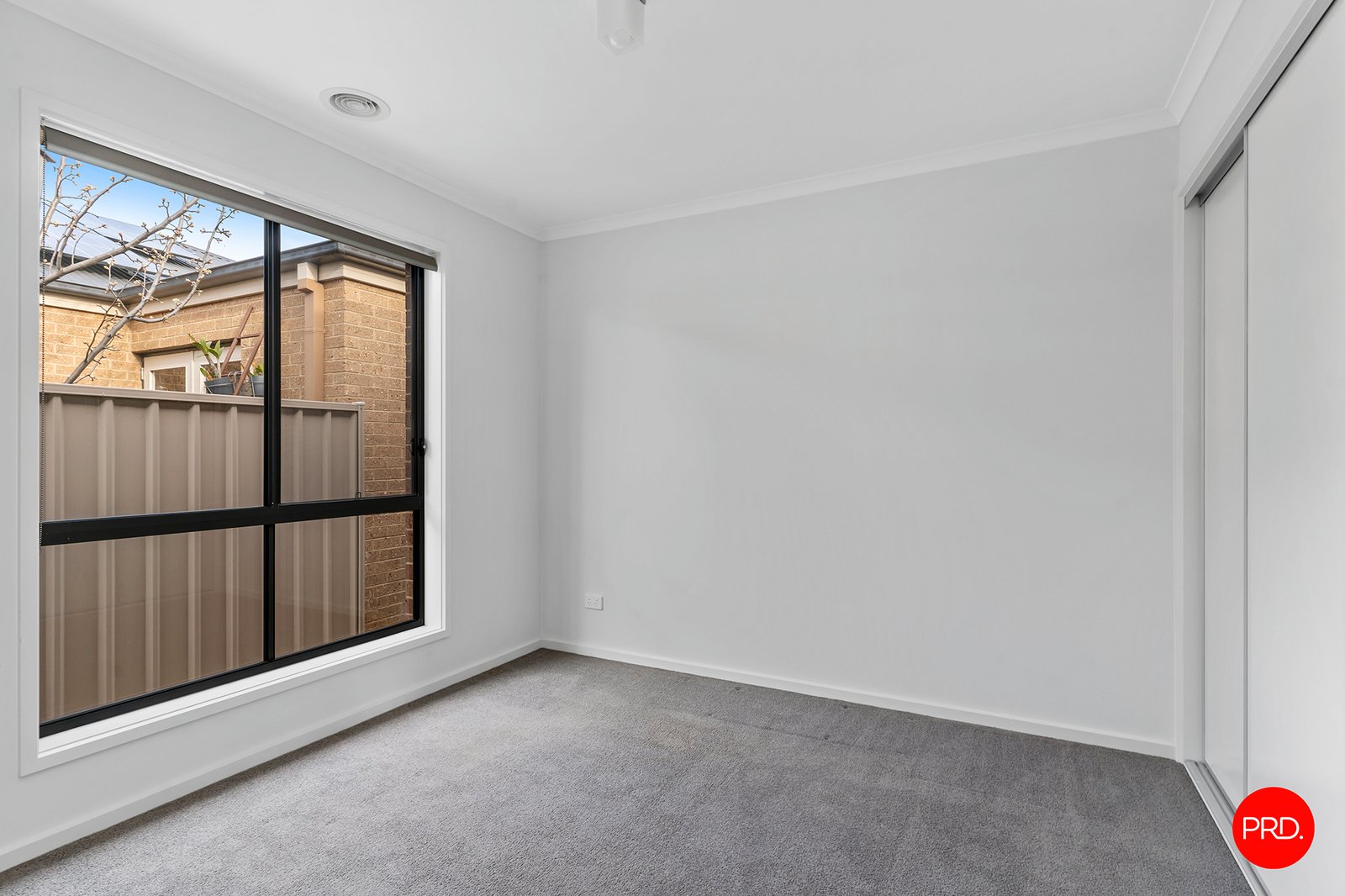 8 Kingfisher Avenue KANGAROO FLAT 13