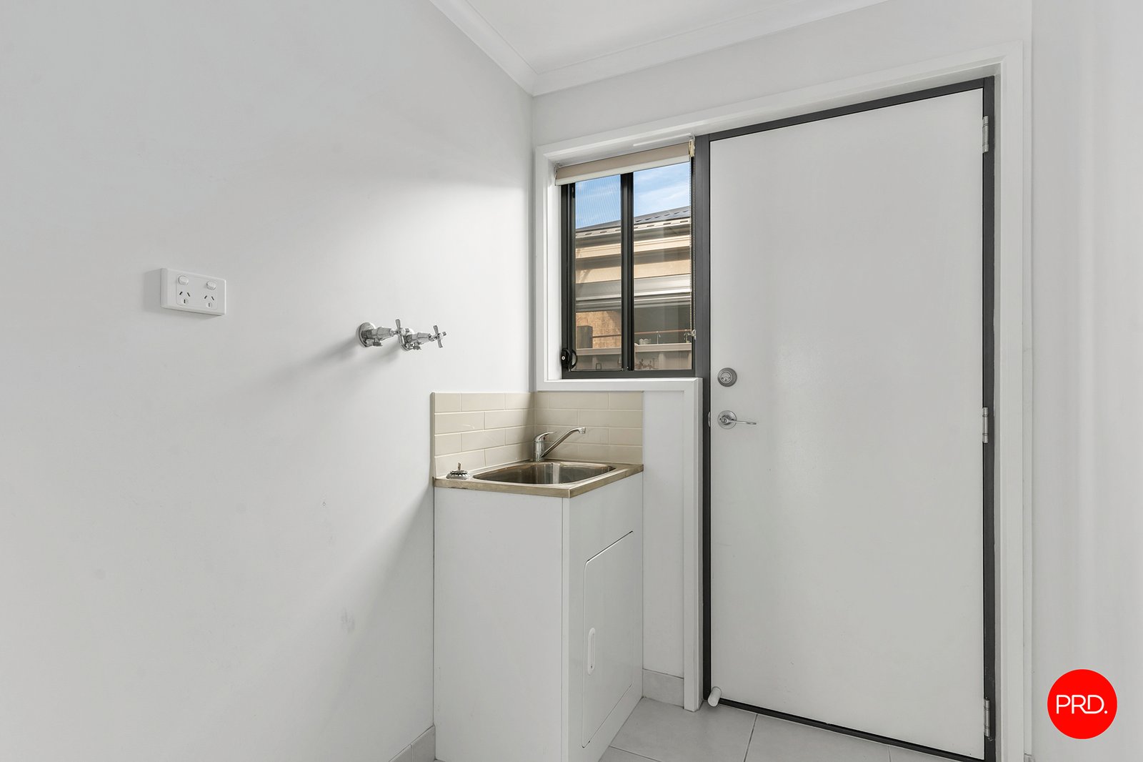 8 Kingfisher Avenue KANGAROO FLAT 14