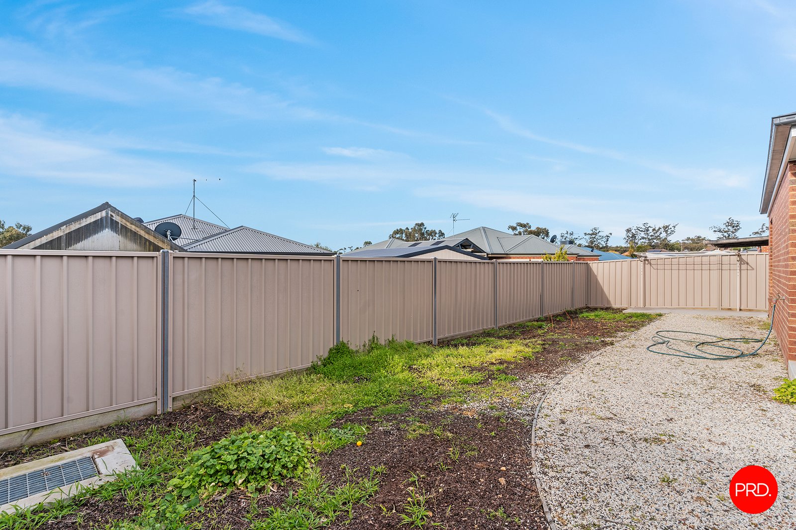 8 Kingfisher Avenue KANGAROO FLAT 18
