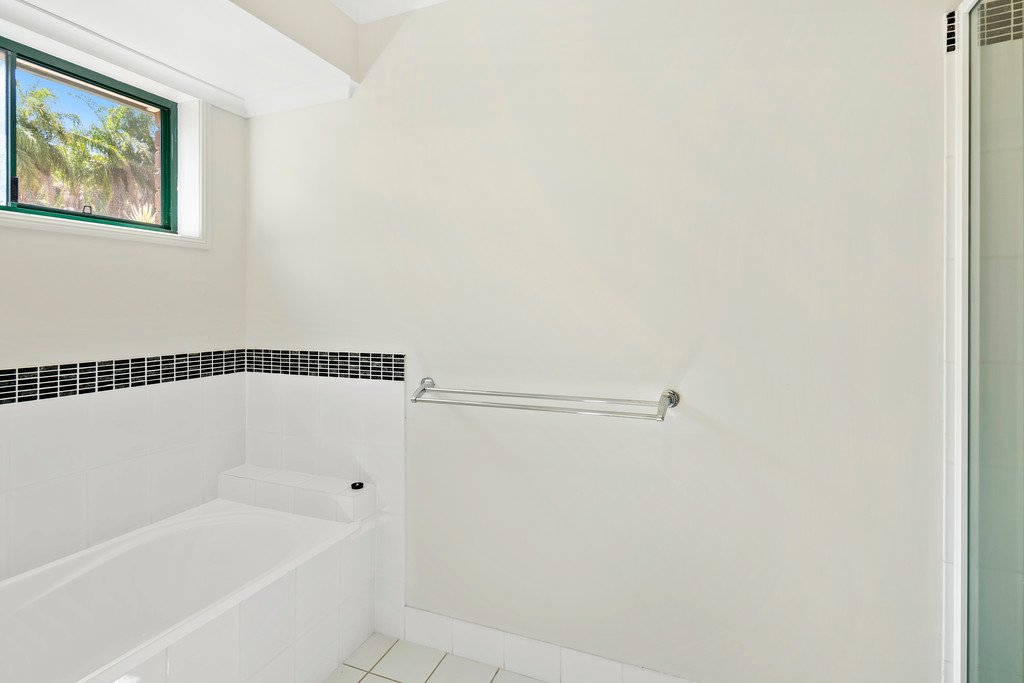8 Kingfisher Terrace JUBILEE POCKET 7