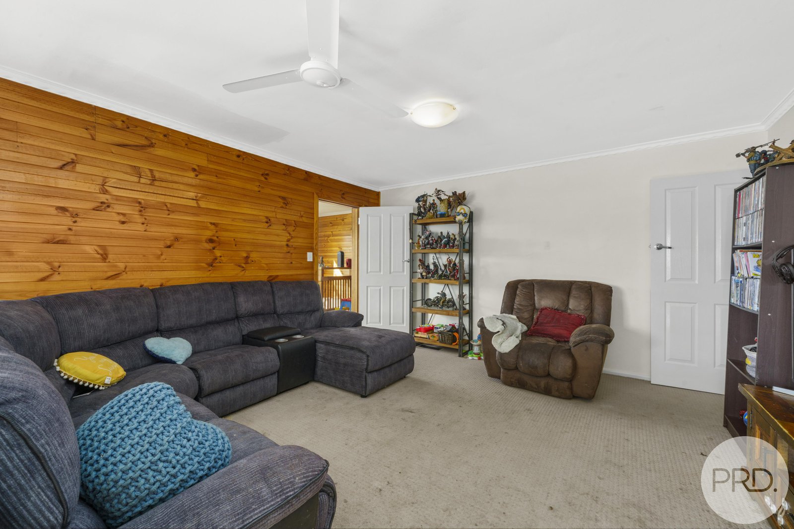 8 Kingswood Crescent BERRIEDALE 13
