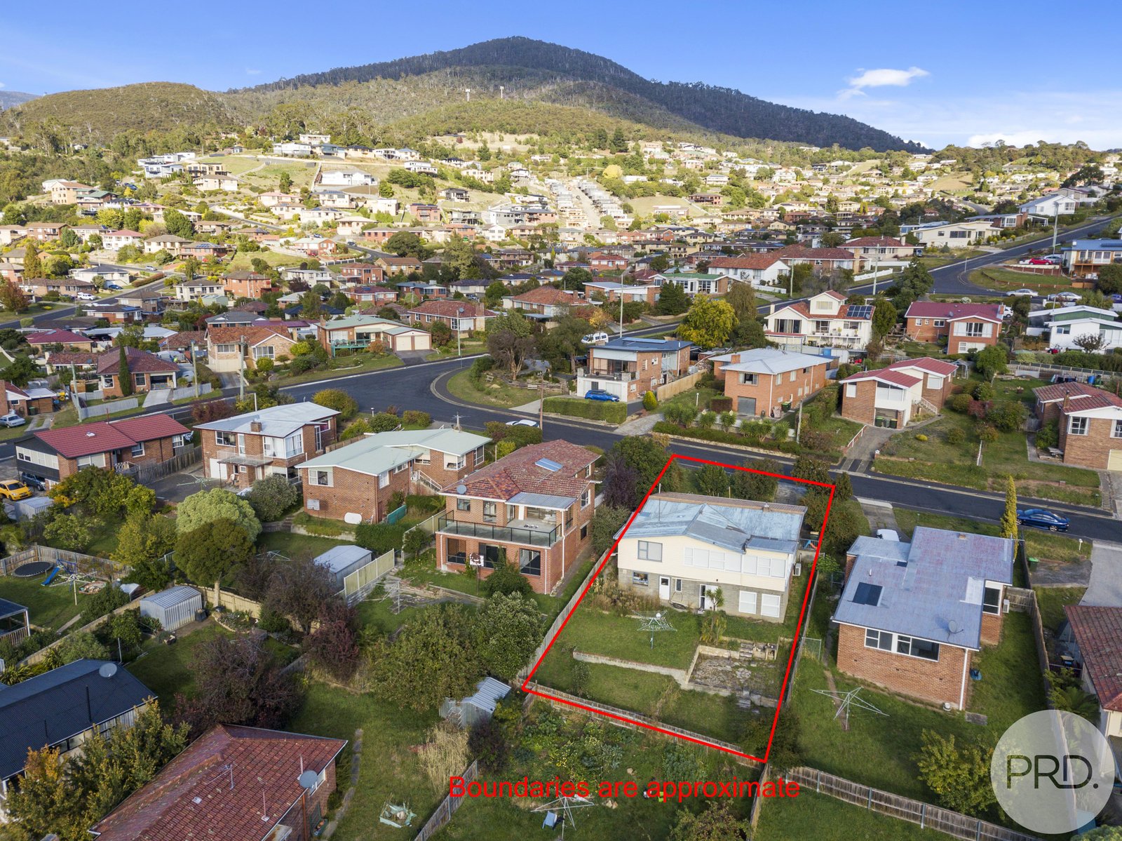 8 Kingswood Crescent BERRIEDALE 26