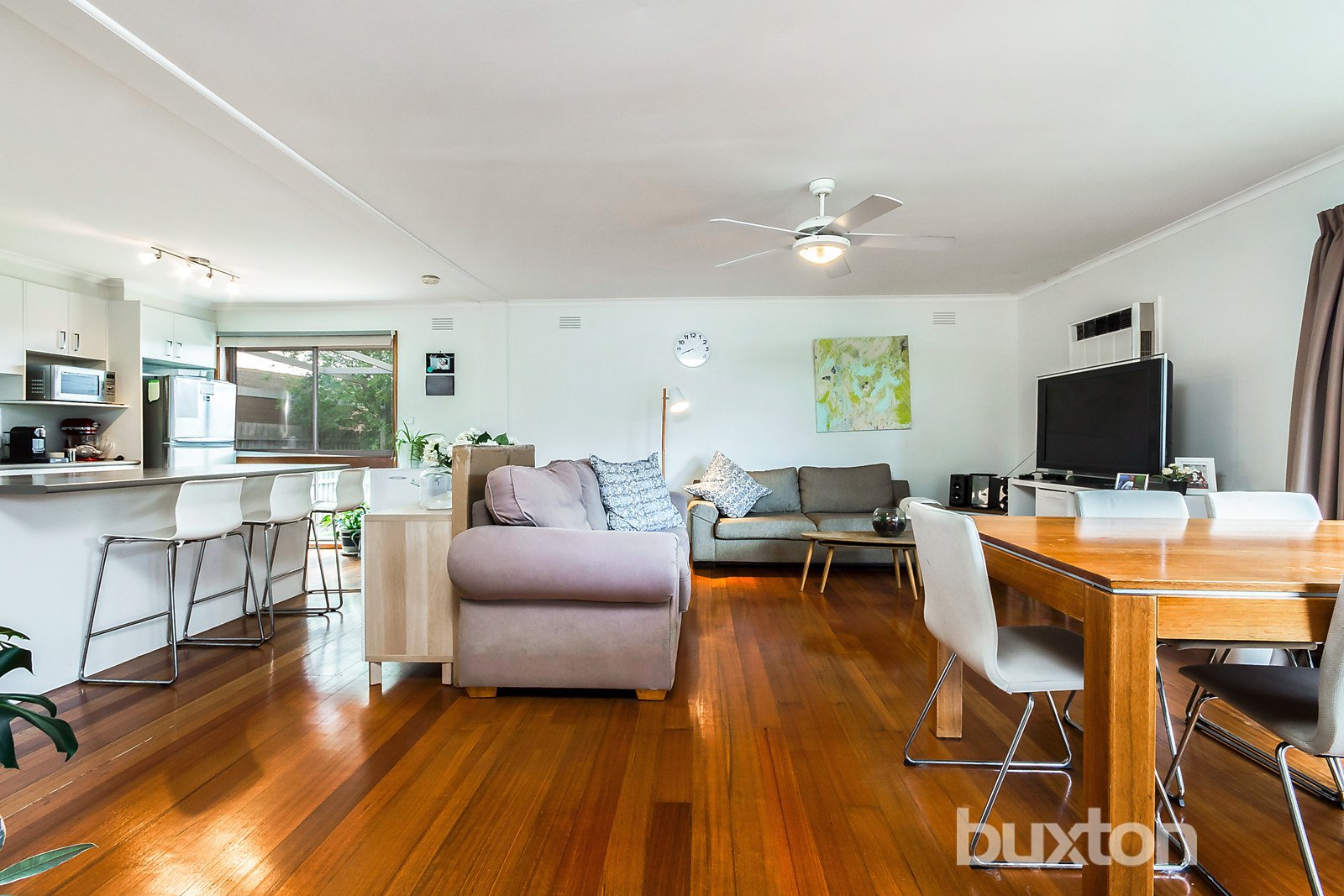 Gallery: 8 Kinlock Street