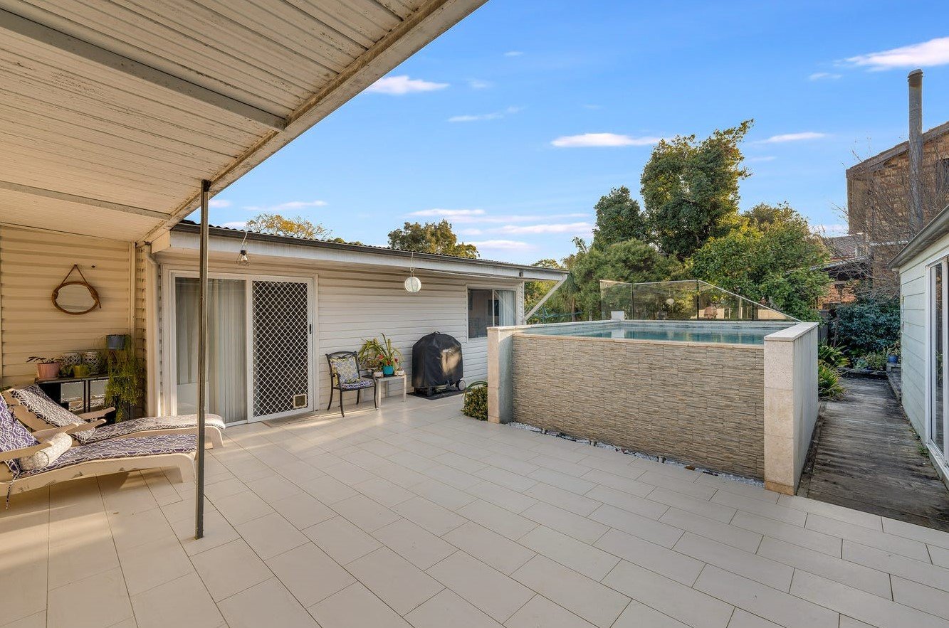8 Kinross Place REVESBY 5