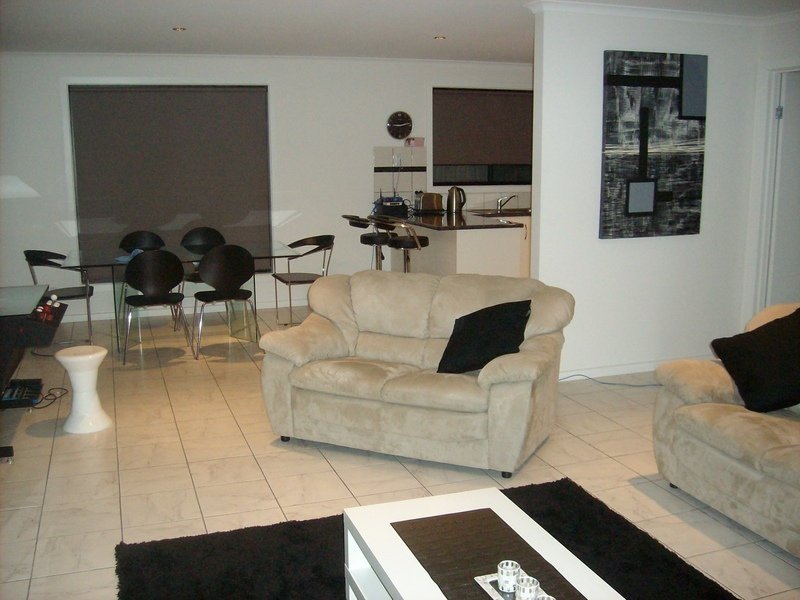 8 Kirby Street GOLDEN SQUARE 3