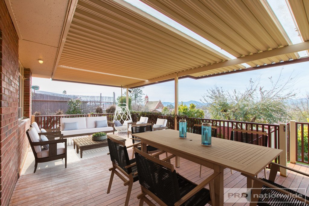 8 Kirk Avenue TUMUT 12