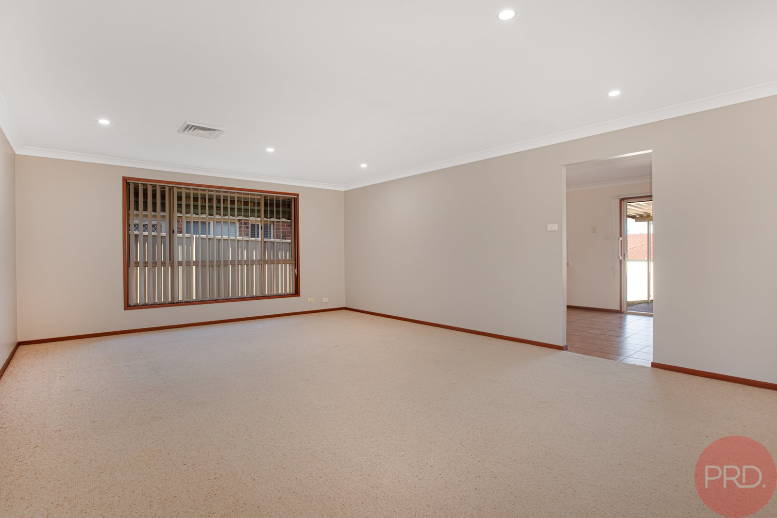 8 Kirkman Close THORNTON 4