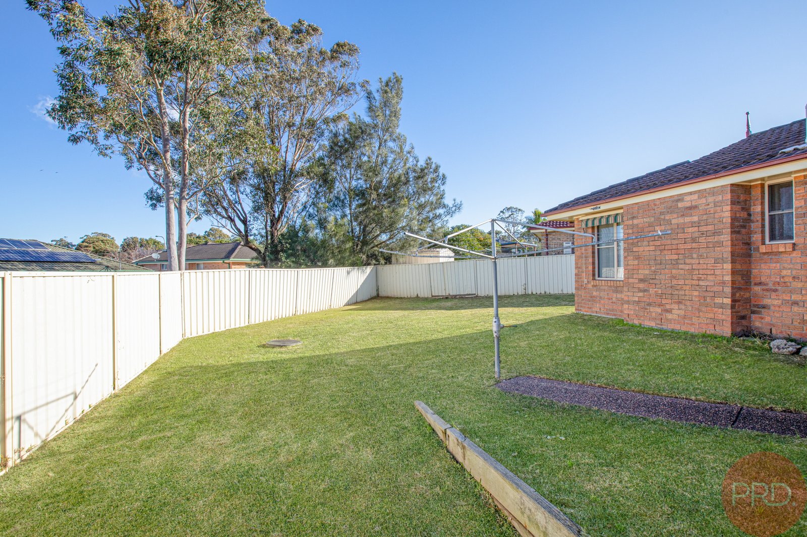 8 Kirkman Close THORNTON 15