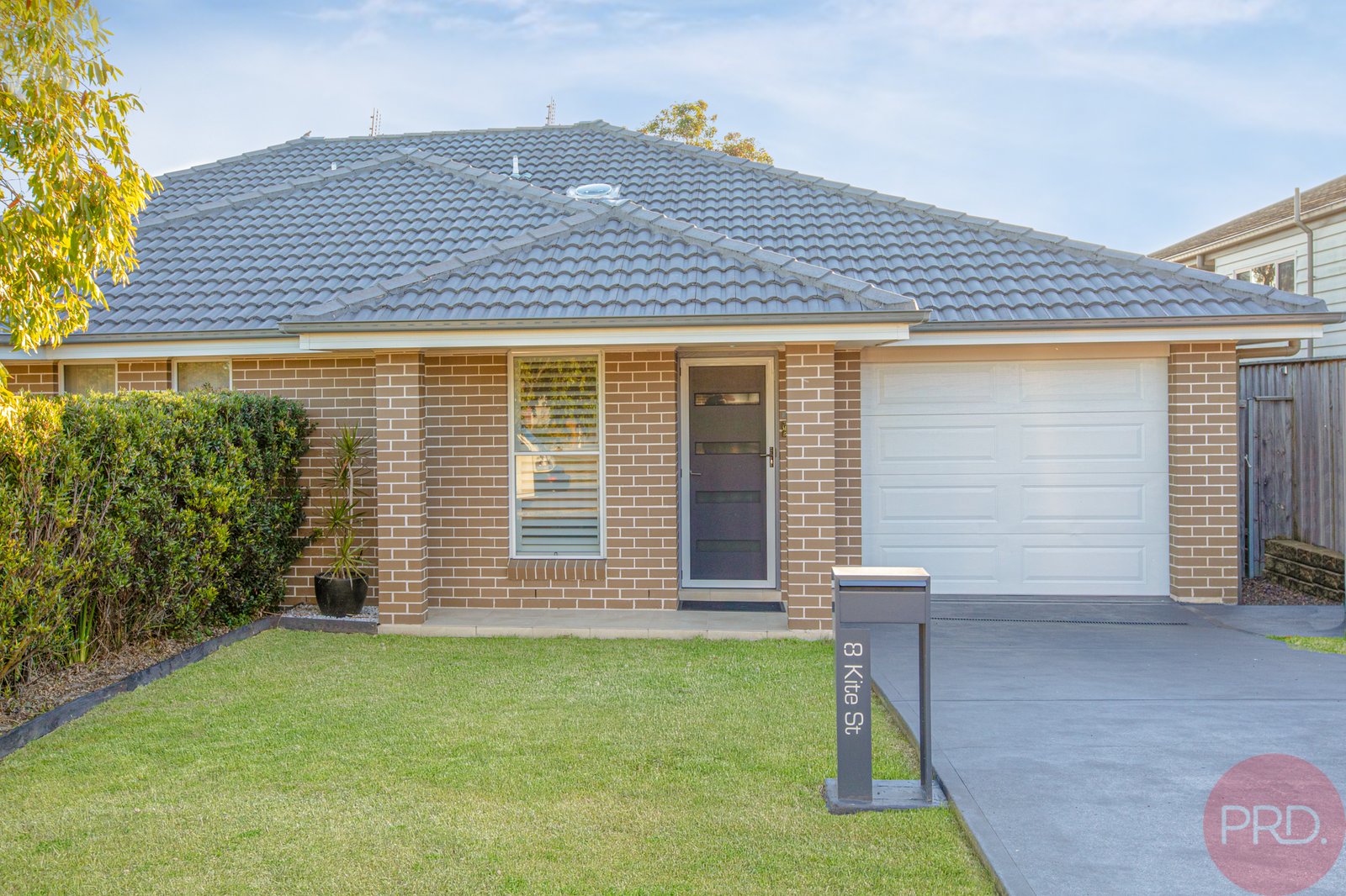 8 Kite Street ABERGLASSLYN 1