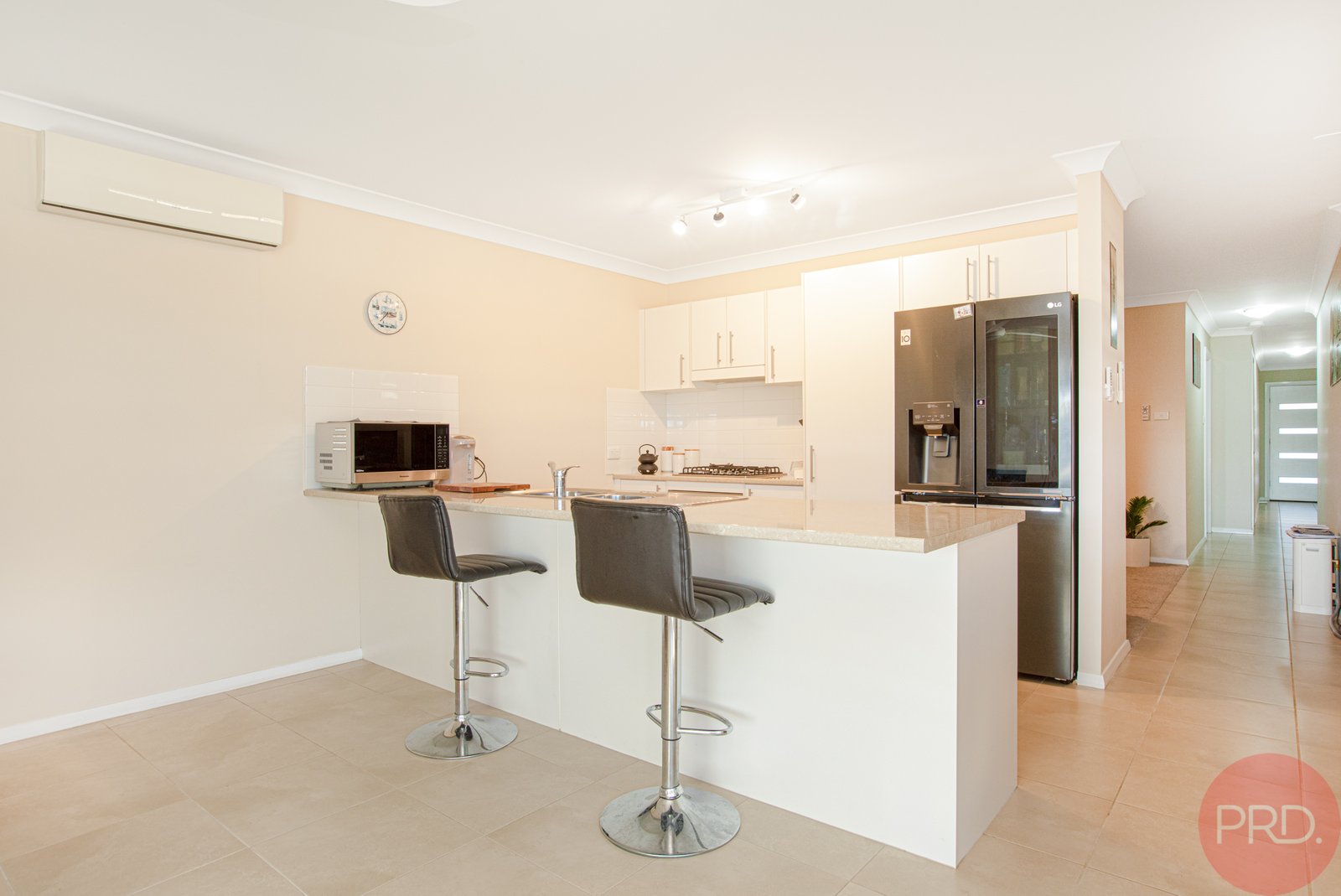 8 Kite Street ABERGLASSLYN 5