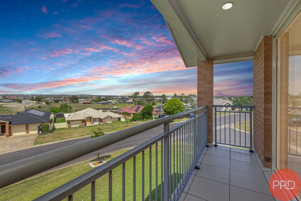 8 Klara Court RUTHERFORD 4