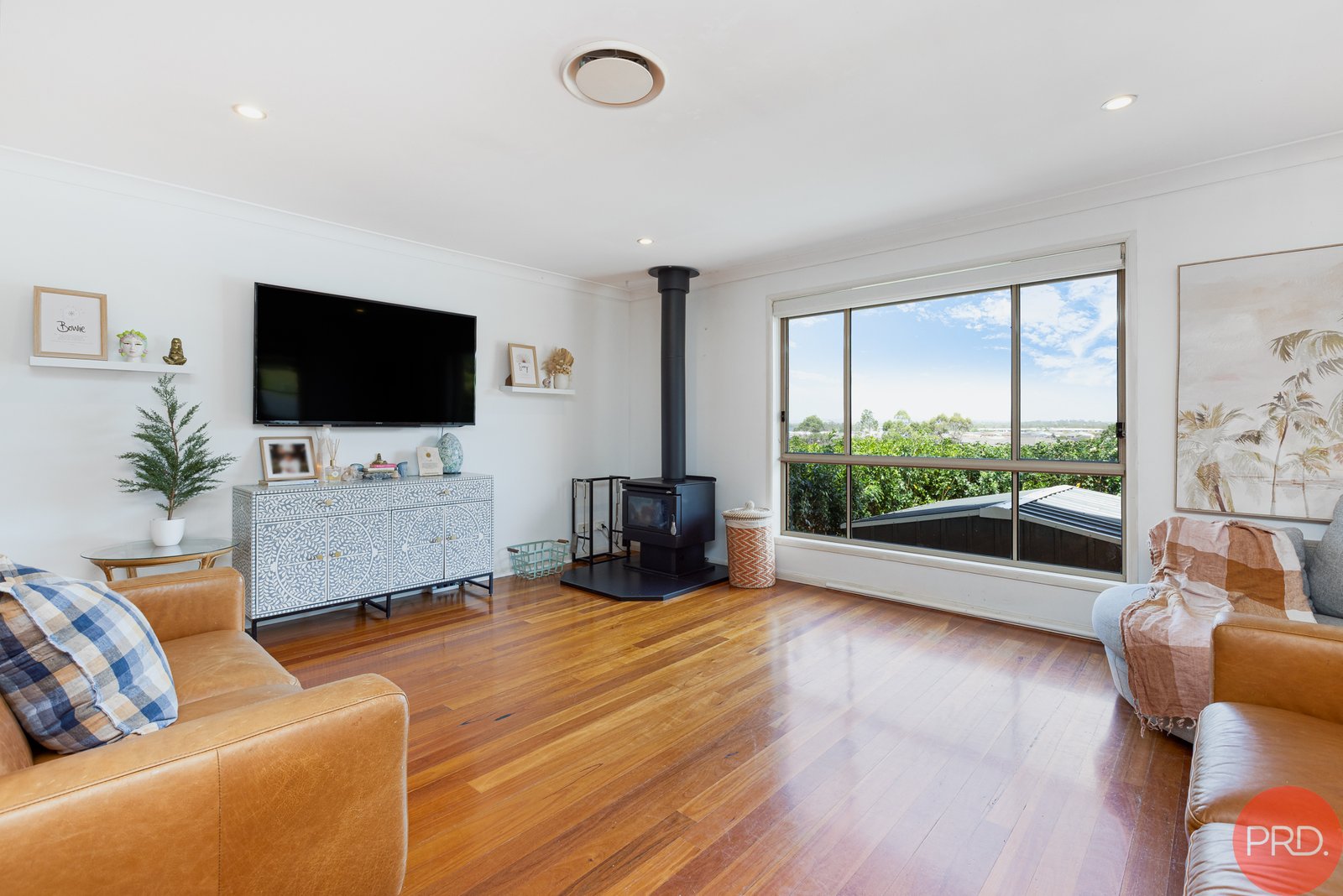 8 Klara Court RUTHERFORD 14