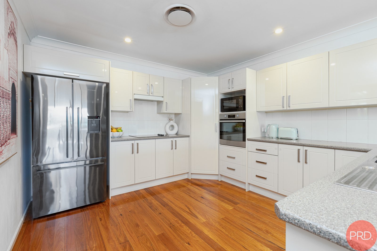 8 Klara Court RUTHERFORD 15