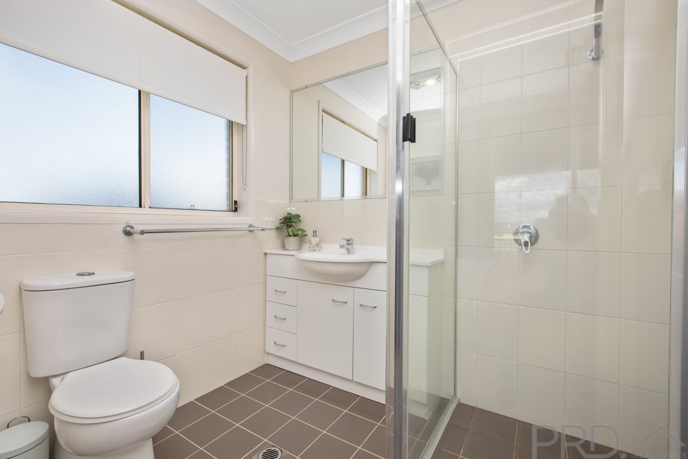 8 Klara Court RUTHERFORD 25