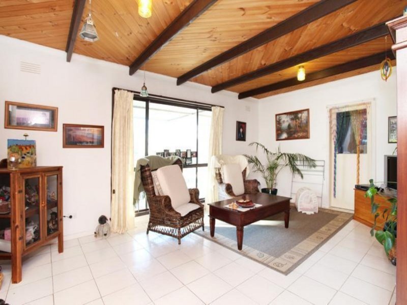 Gallery: 8 Kookaburra Street