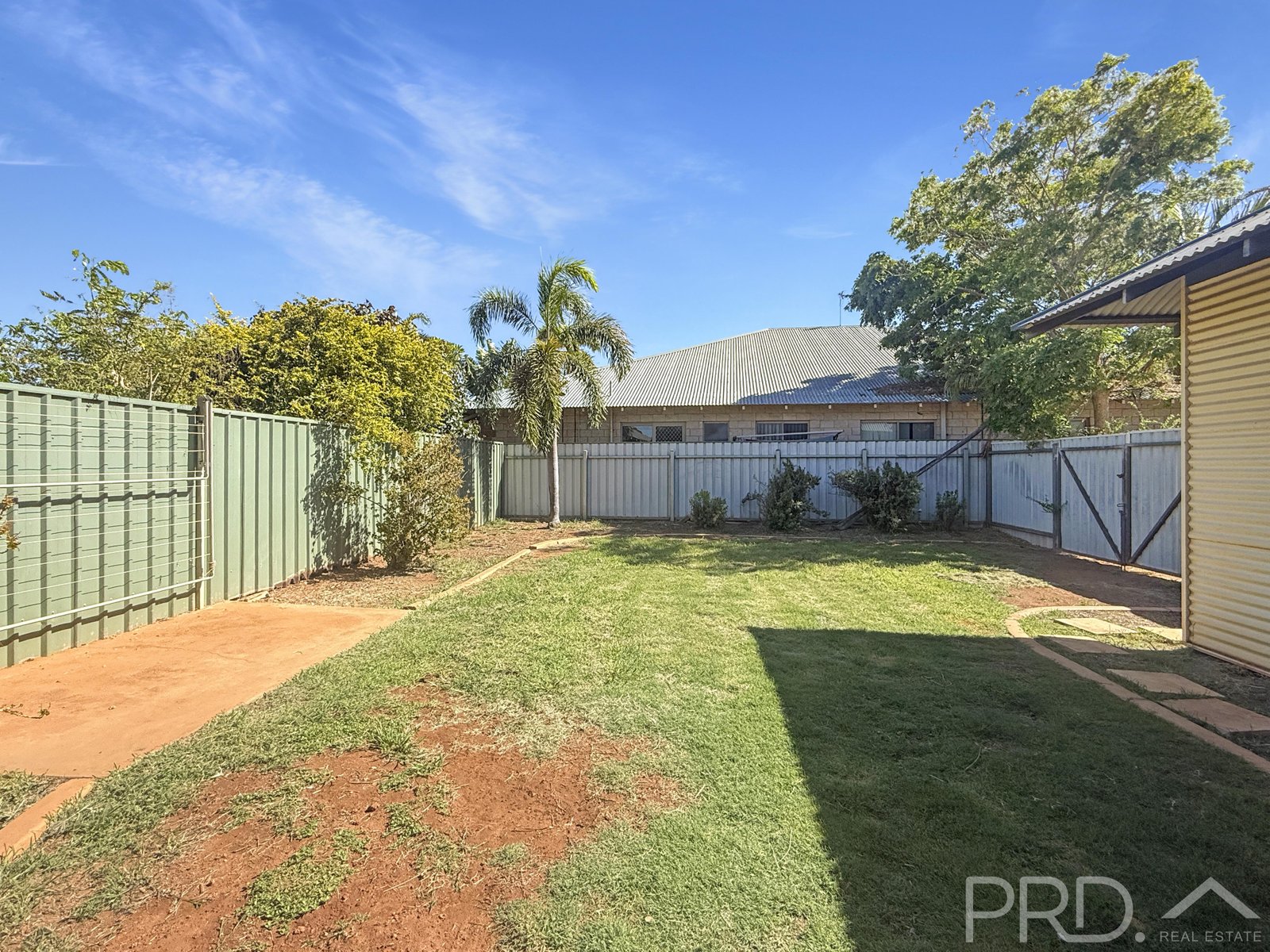 8 Koolinda Parade BAYNTON 9