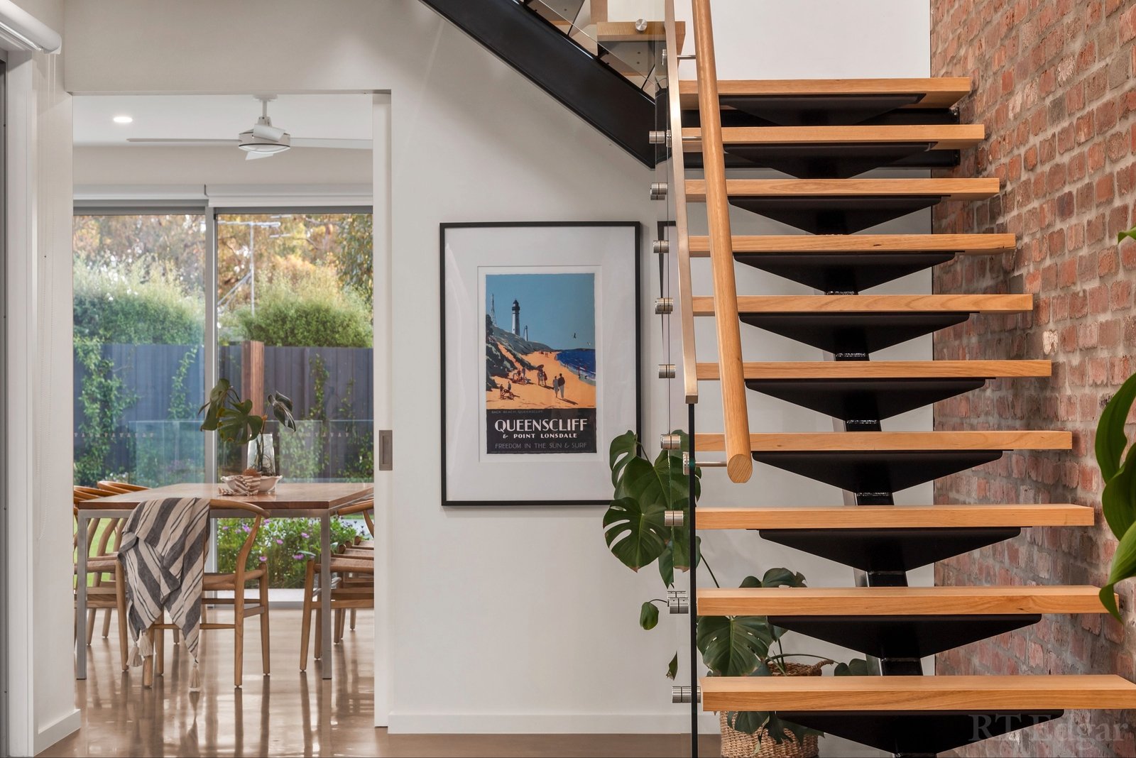 Real Estate and Property in 8 Kurrajong Court, Ocean Grove, VIC