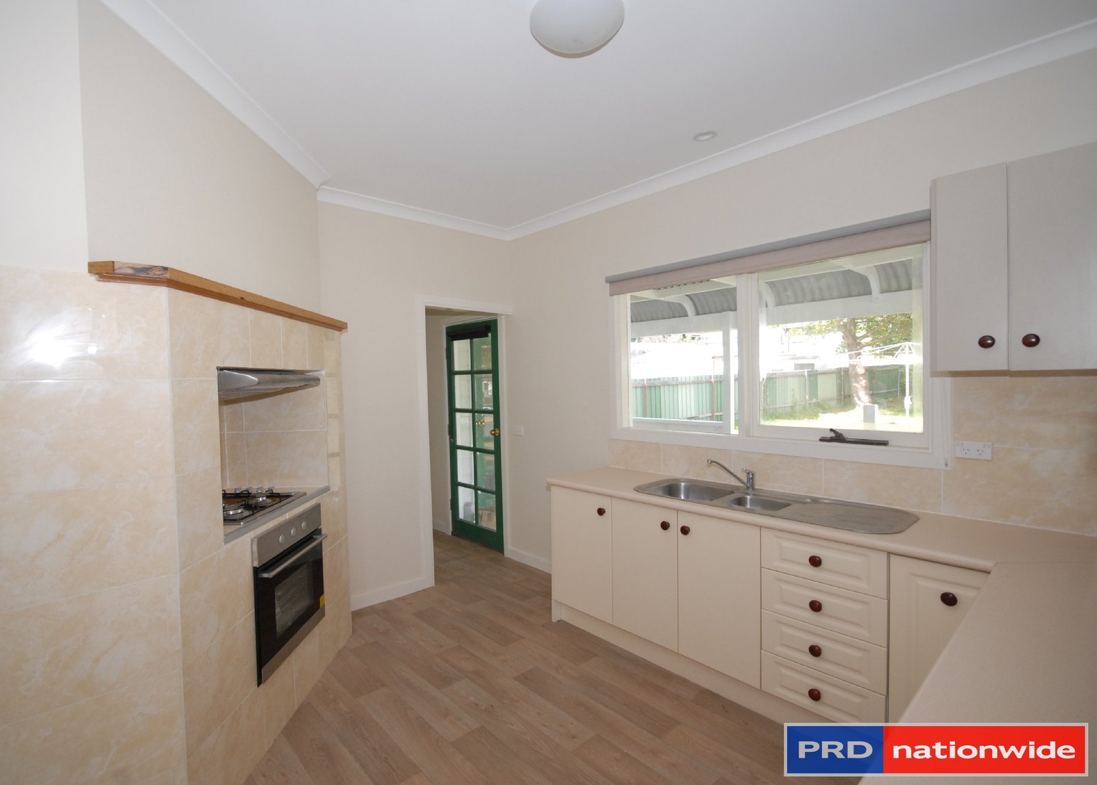 8 Kurrajong Street CAPTAINS FLAT 4