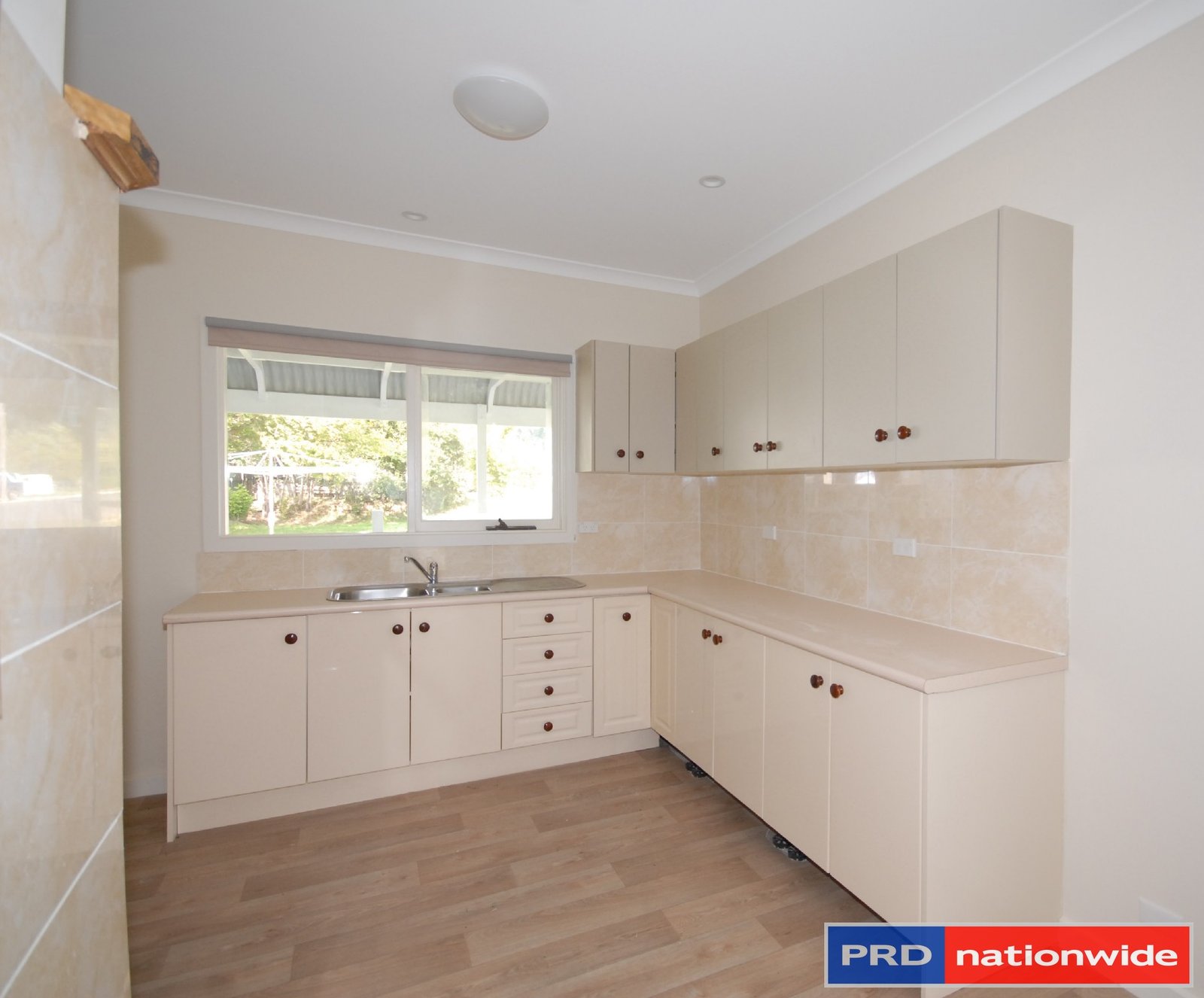 8 Kurrajong Street CAPTAINS FLAT 6