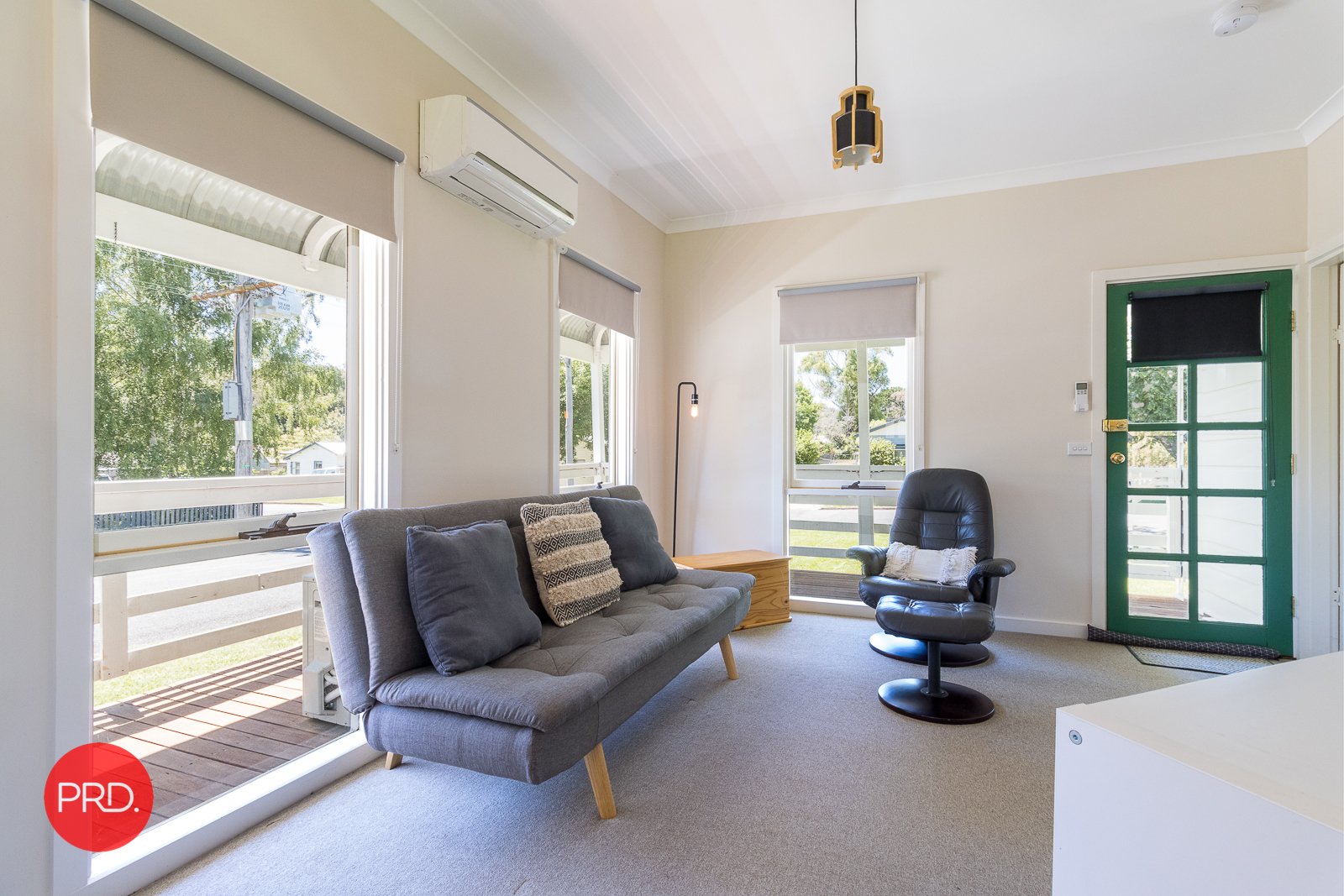 8 Kurrajong Street CAPTAINS FLAT 3