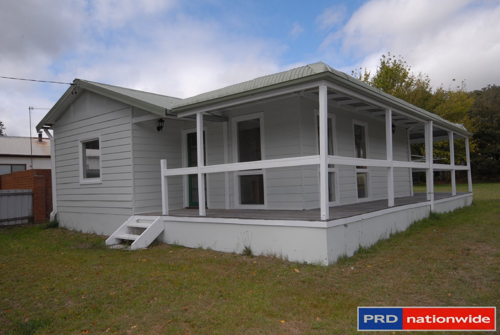 8 Kurrajong Street CAPTAINS FLAT 3