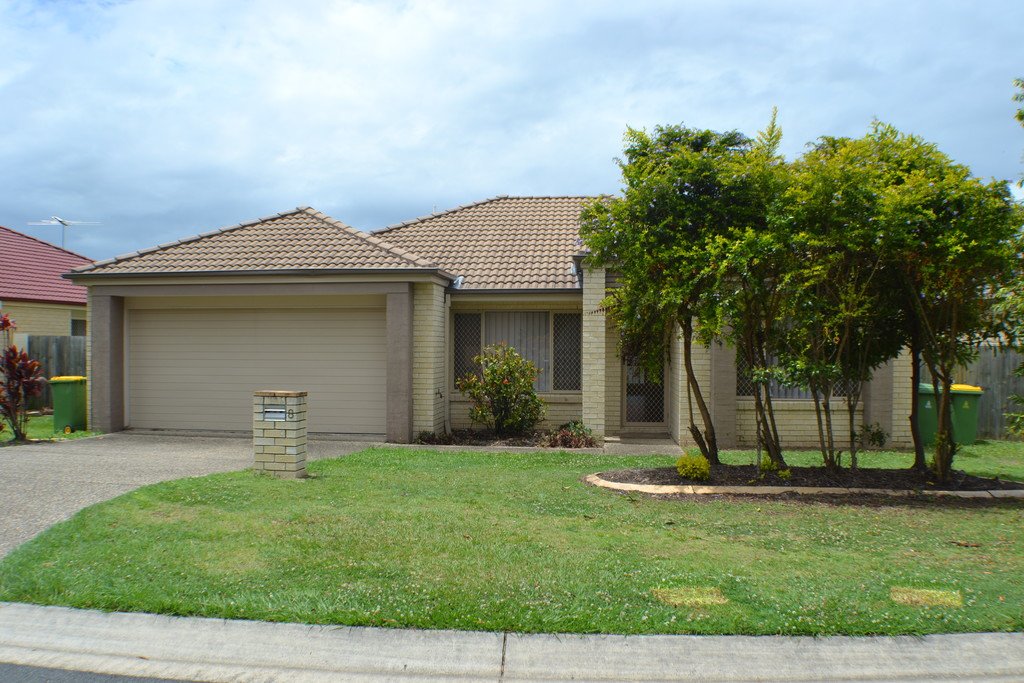 8 Lachlan Street MURRUMBA DOWNS 1