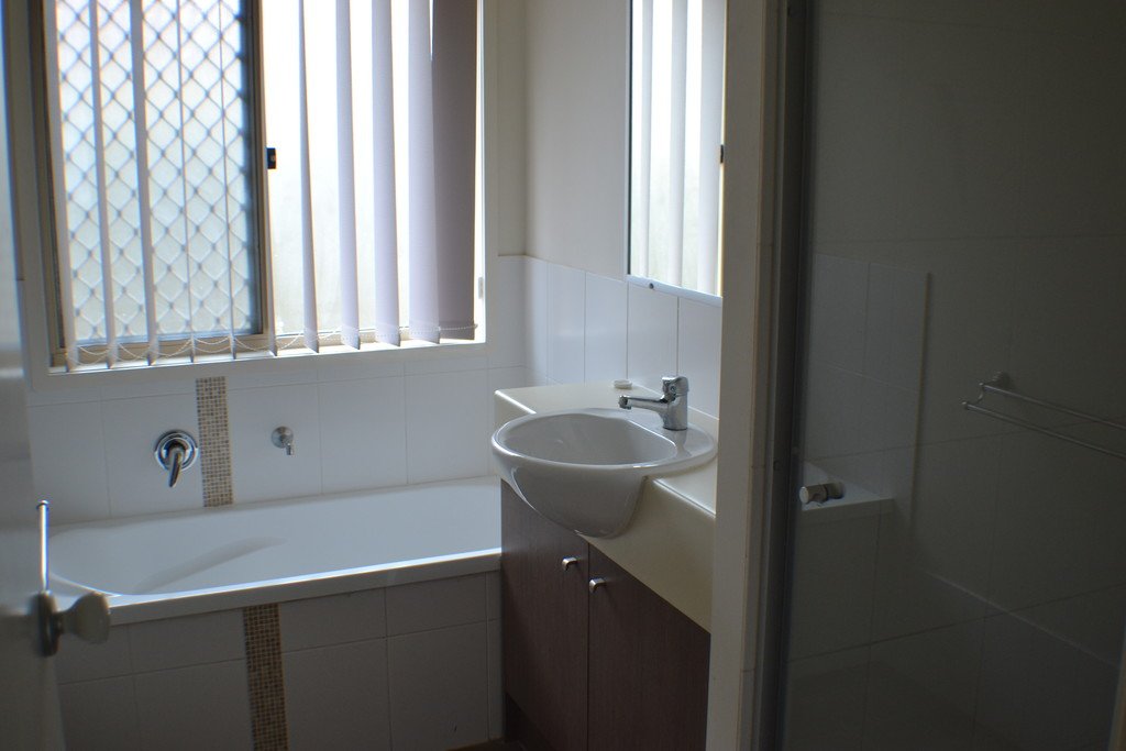 8 Lachlan Street MURRUMBA DOWNS 9