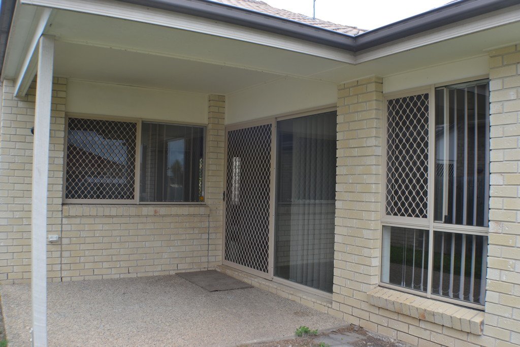 8 Lachlan Street MURRUMBA DOWNS 10