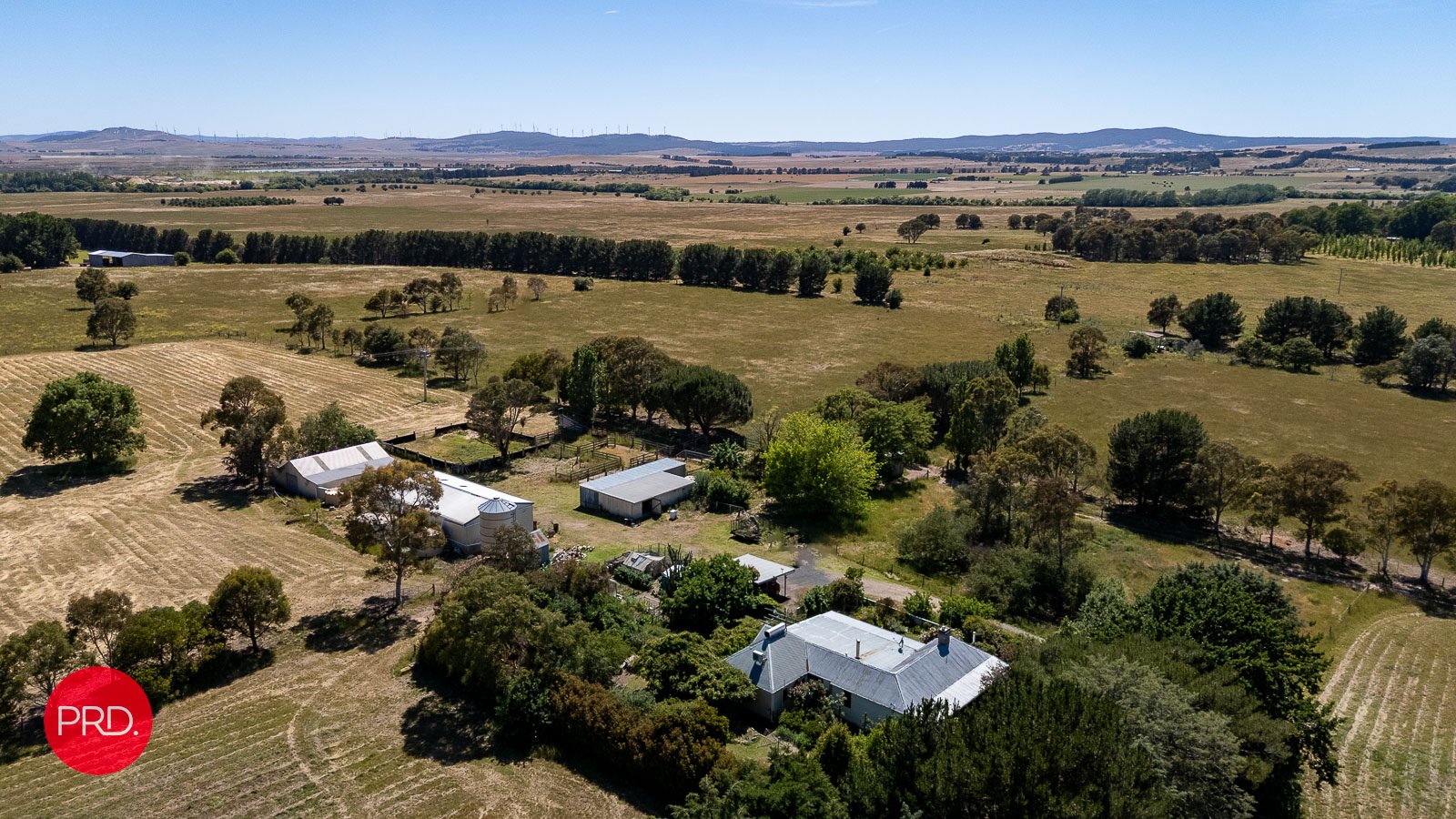 8 Lake Road BUNGENDORE 1