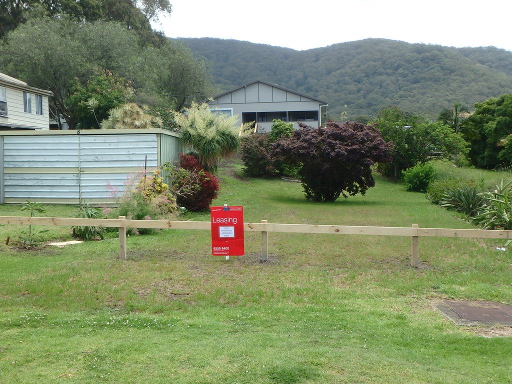 8 Lake Street LAURIETON 8