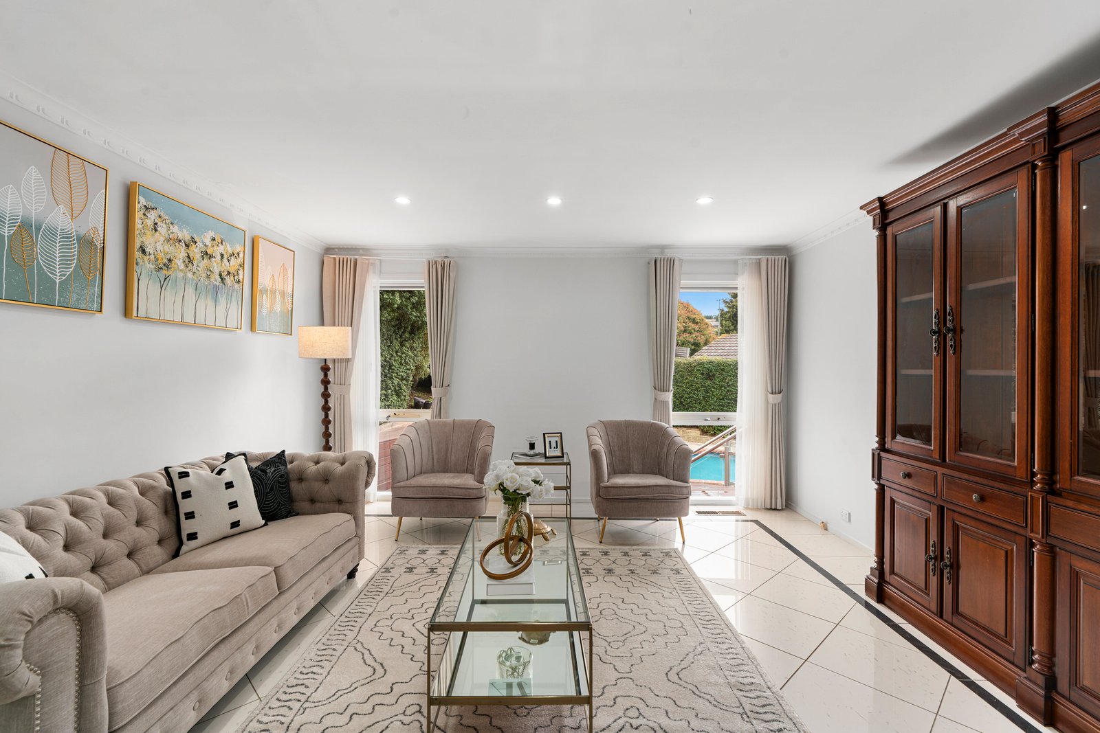 Gallery: 8 Landscape Court