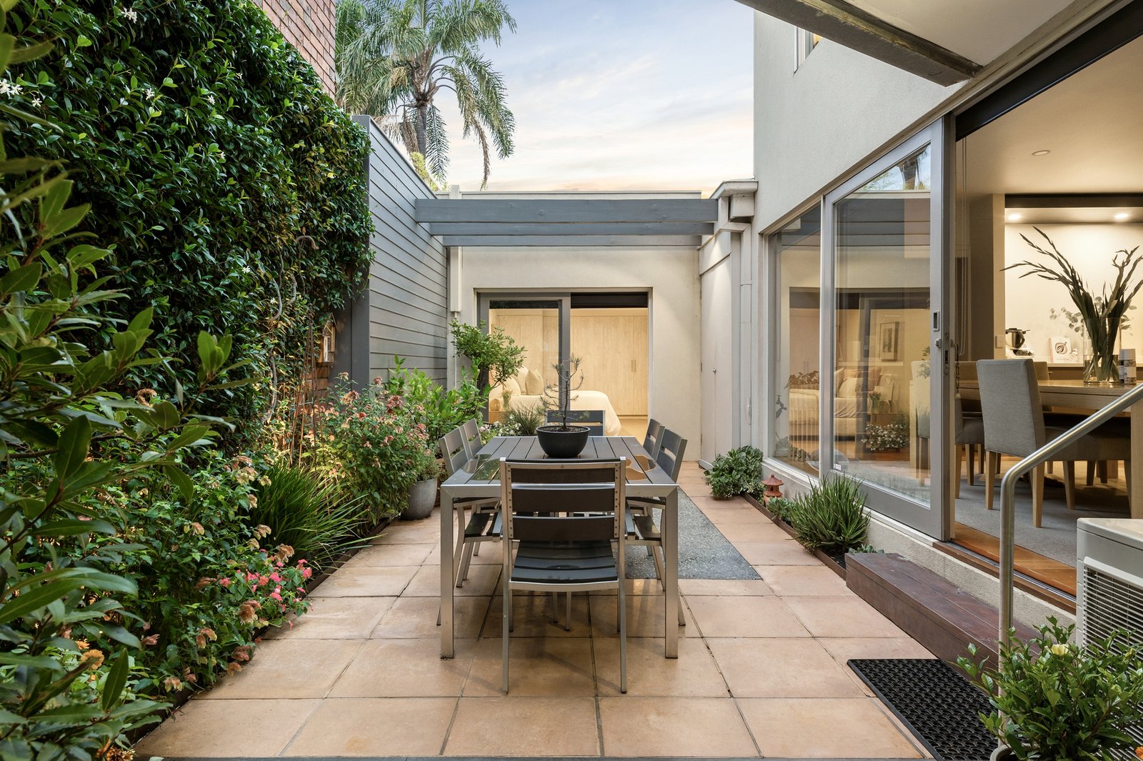 8 Lang Street, South Yarra, 3141