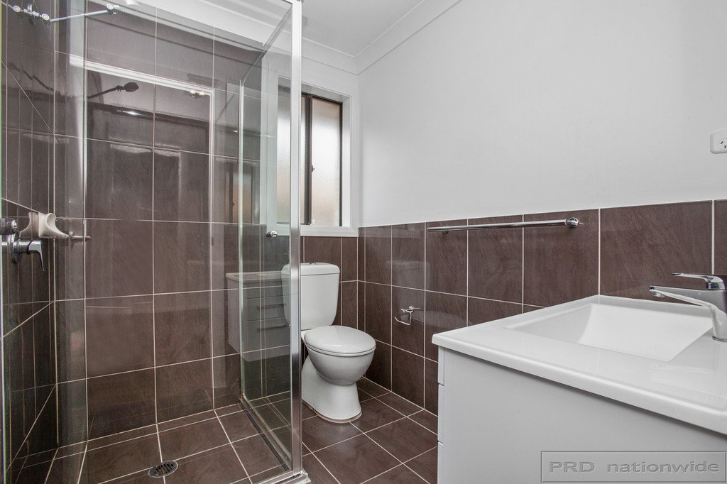 8 Lapwing Street ABERGLASSLYN 14
