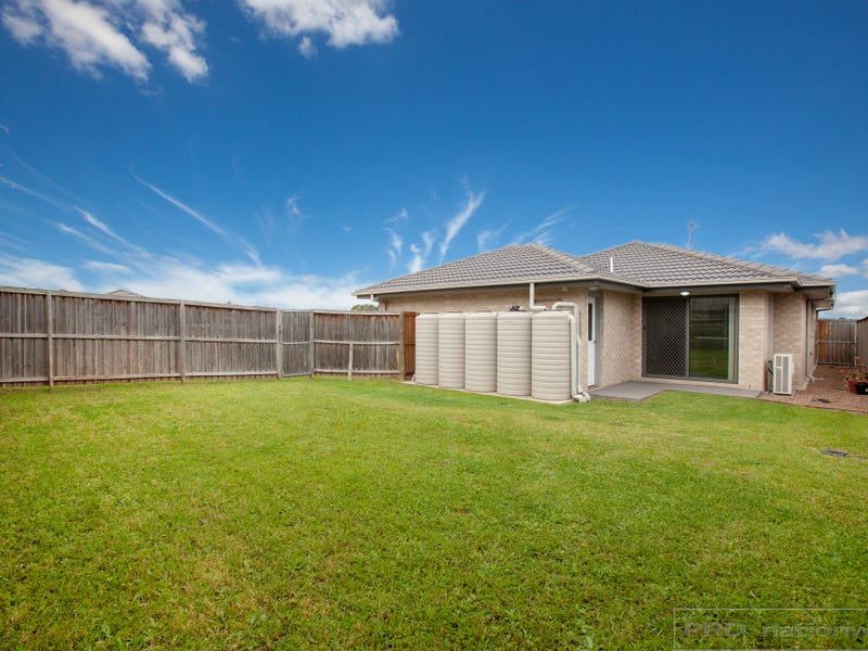 8 Lapwing Street ABERGLASSLYN 11